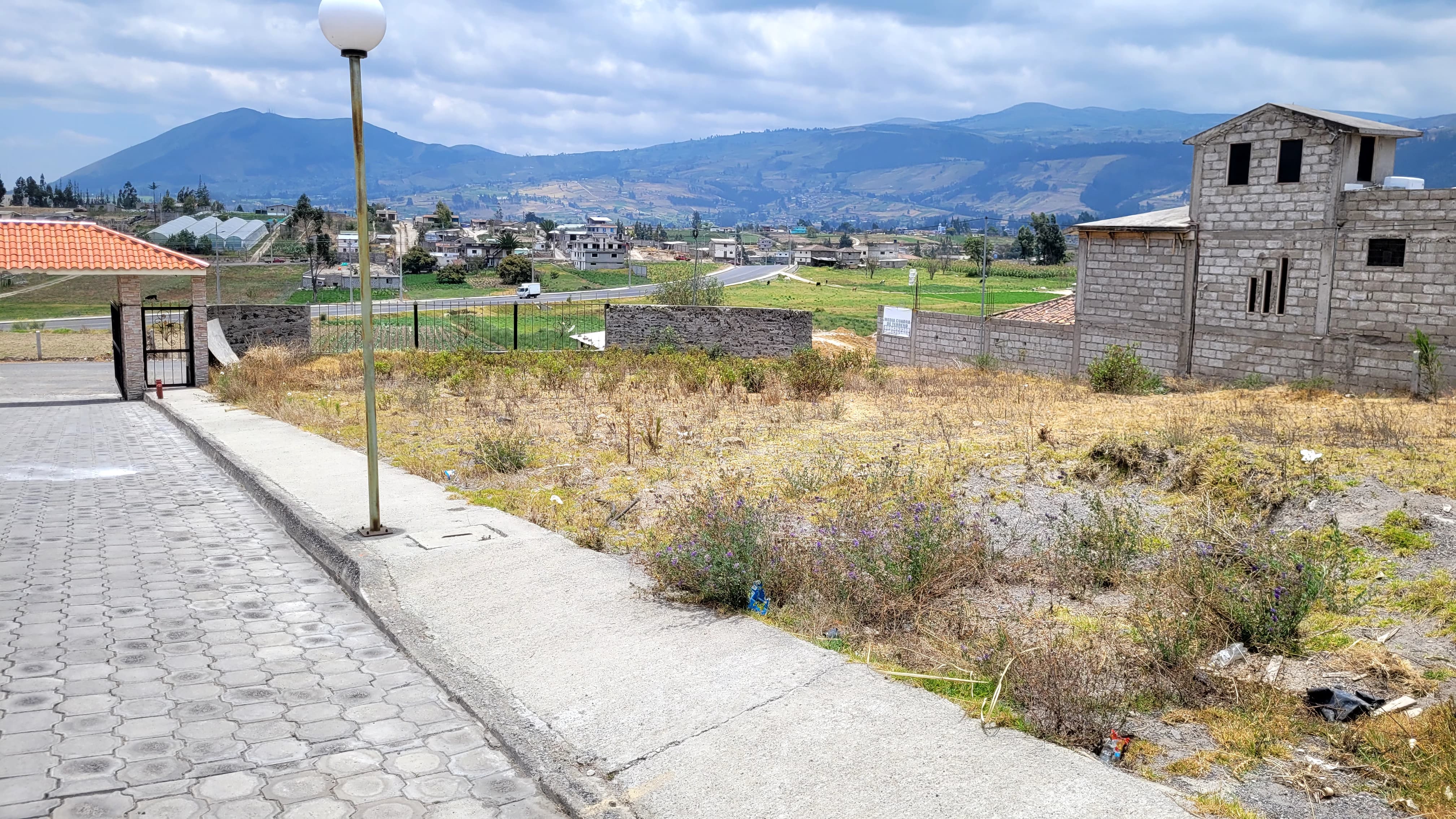 TERRENO EN VENTA